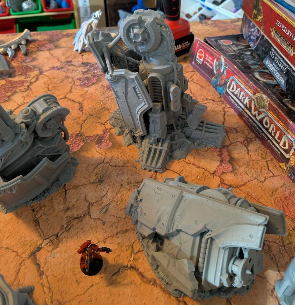 Fallen Titan Mech Terrain Set Grimdark Wargames, OPR