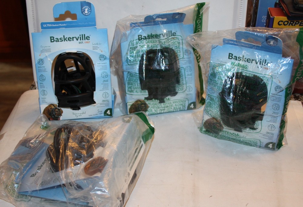 Baskerville Small Black Ultra Basket Dog Muzzle Black Size 4