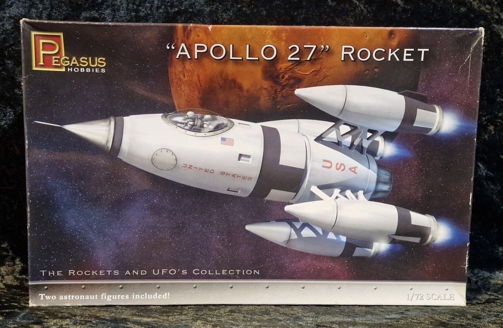 Space : Apollo 27 rocket model kit made by PEGASUS