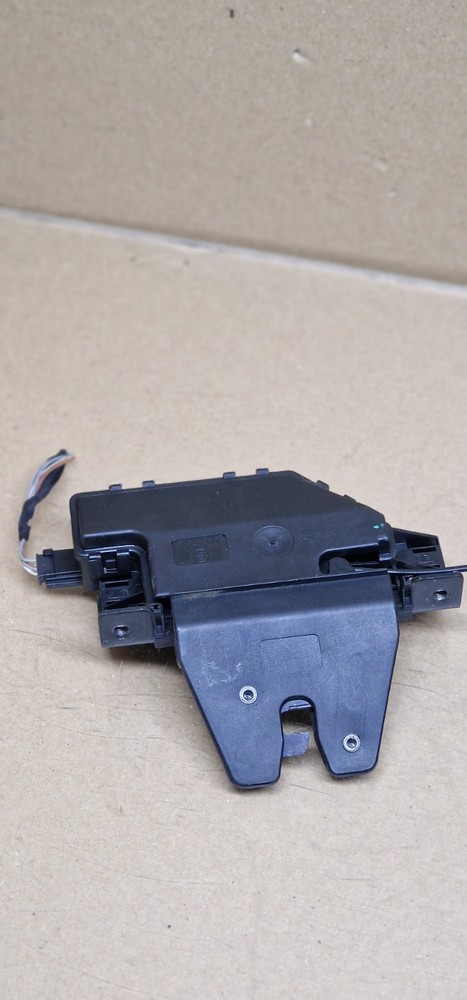 BMW 1 3 5 Series E60 E81 E87 E90 E92 Trunk Lid Lock 7840617