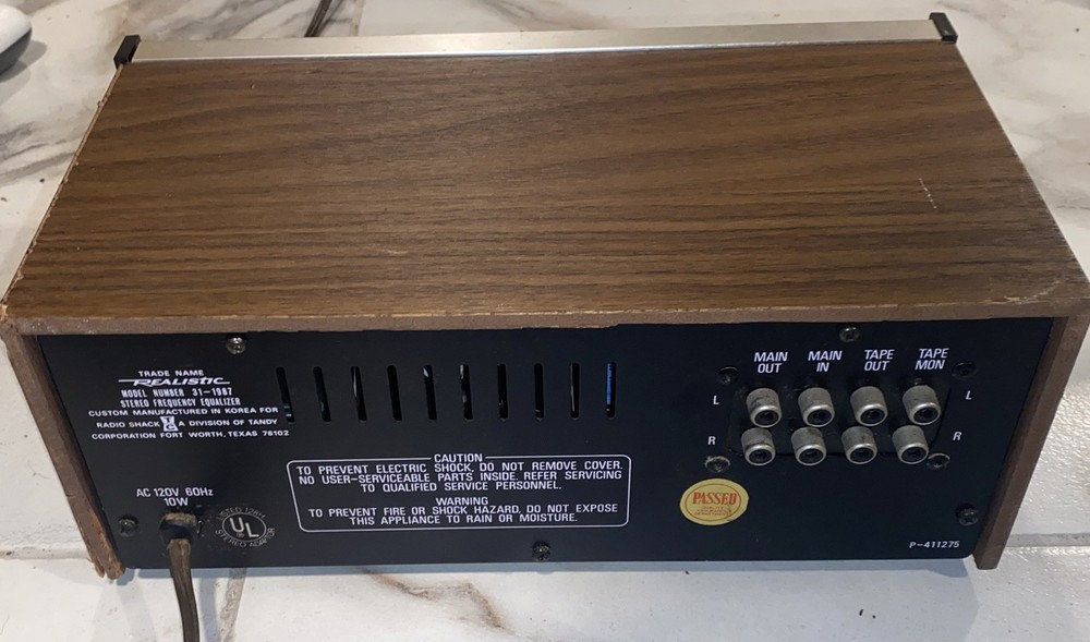 REALISTIC dual channel 5 band Stereo Frequency Equalizer Model #31-1987 Untested