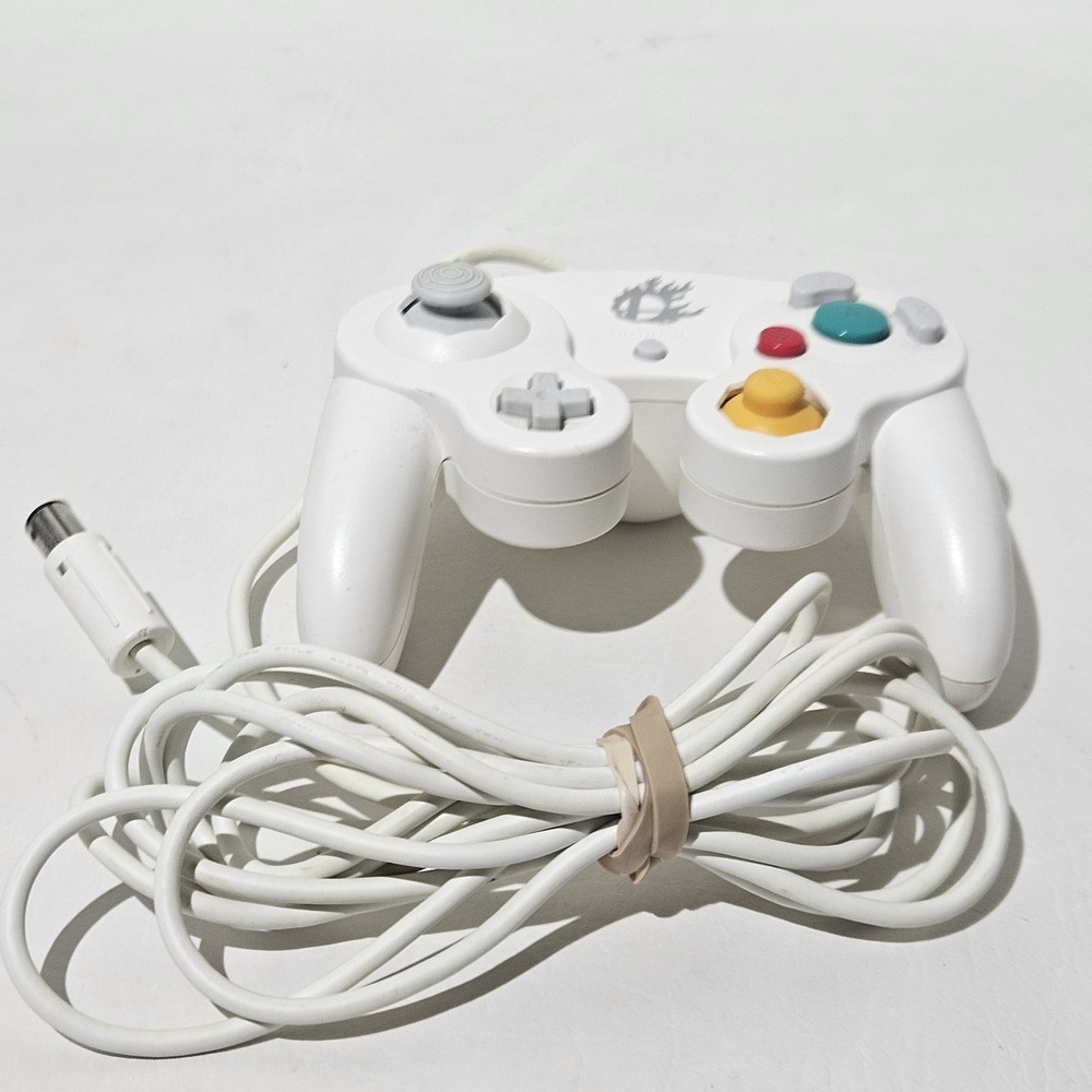 Nintendo Super Smash Bros White Classic Gamecube Controller Tested OEM