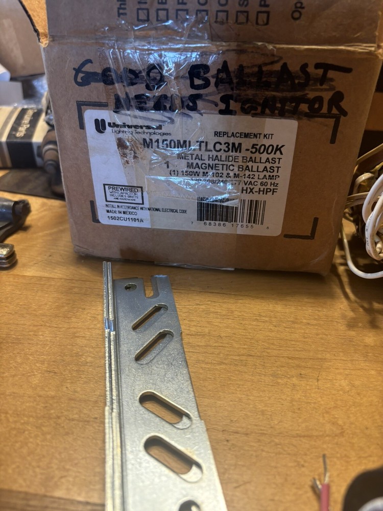 UNIVERSAL LIGHTING TECHNOLOGIES M150MLTLC3M-500K Replacement Kit