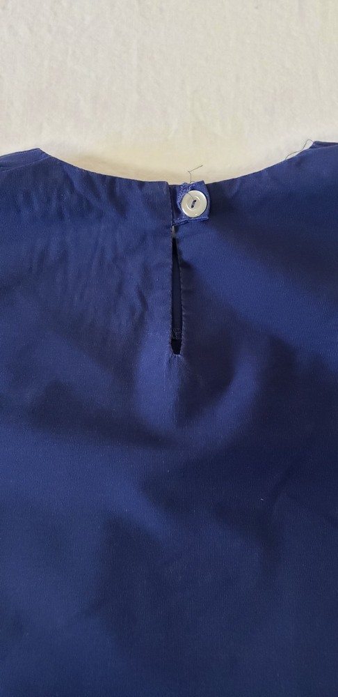 PRE-OWNED WOMEN'S SCRUB SET NAVY BLUE SIZE SMALL
