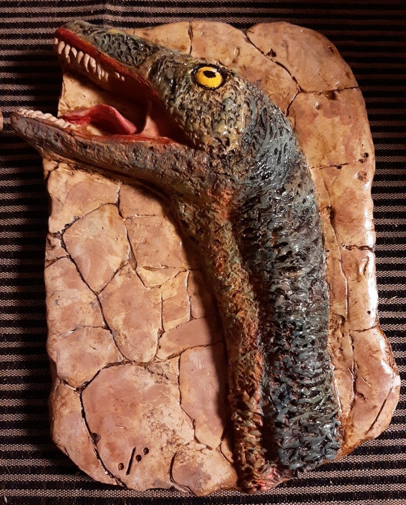 Dinosaur 2D Ceramic Chalkware Wall Plaques Set Handpainted Excellent Condition