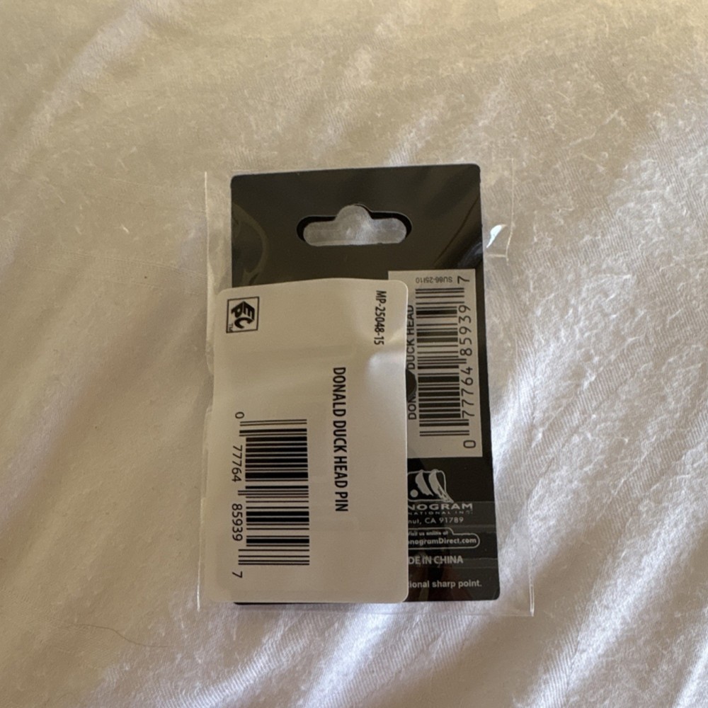 Disney Donald Duck Single Pin