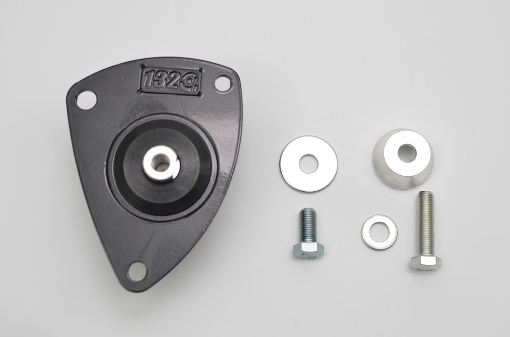 1320 Performance engine mount kit for 07-11 Element with auto Transmission 65A