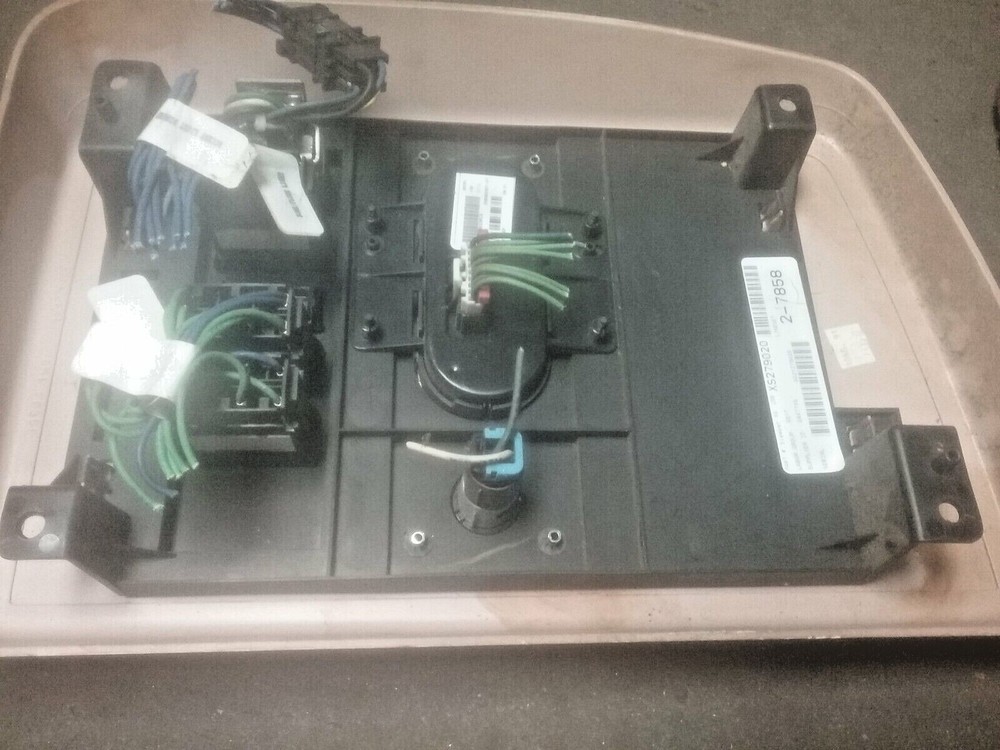 INTERNATIONAL PROSTAR SLEEPER CONTROL PANEL XS279020