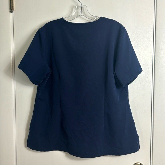 Figs Casma Three-Pocket Scrub Top Navy Blue Size Large