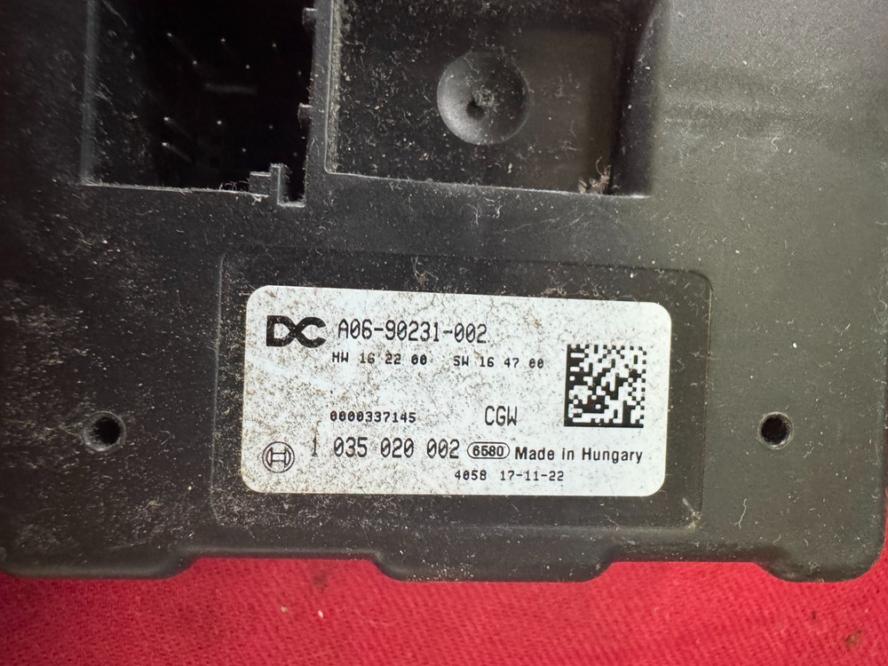 FREIGHTLINER CASCADIA ECU MAX GATEWAY CONTROL MODULE A06-90231-002