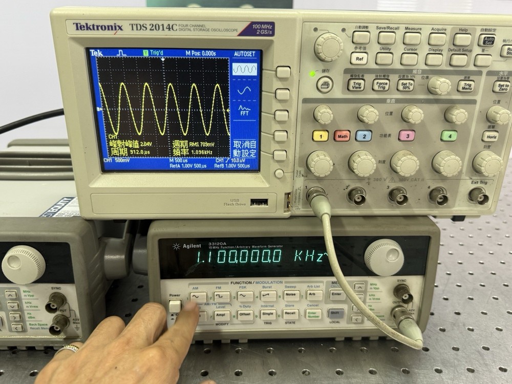 Agilent 33120A Function/Arbitrary Waveform Generator Tested Output AS-IS
