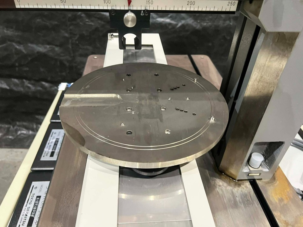 TSK Surfcom 590A Wafer Surface Measurement System *untested