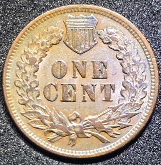 1900 Indian Head Cent - Mid Grade, Better Date, BN
