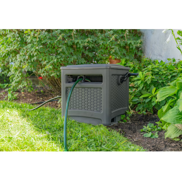 Suncast Wicker Hideaway Plastic 225-ft Container Hose Reel