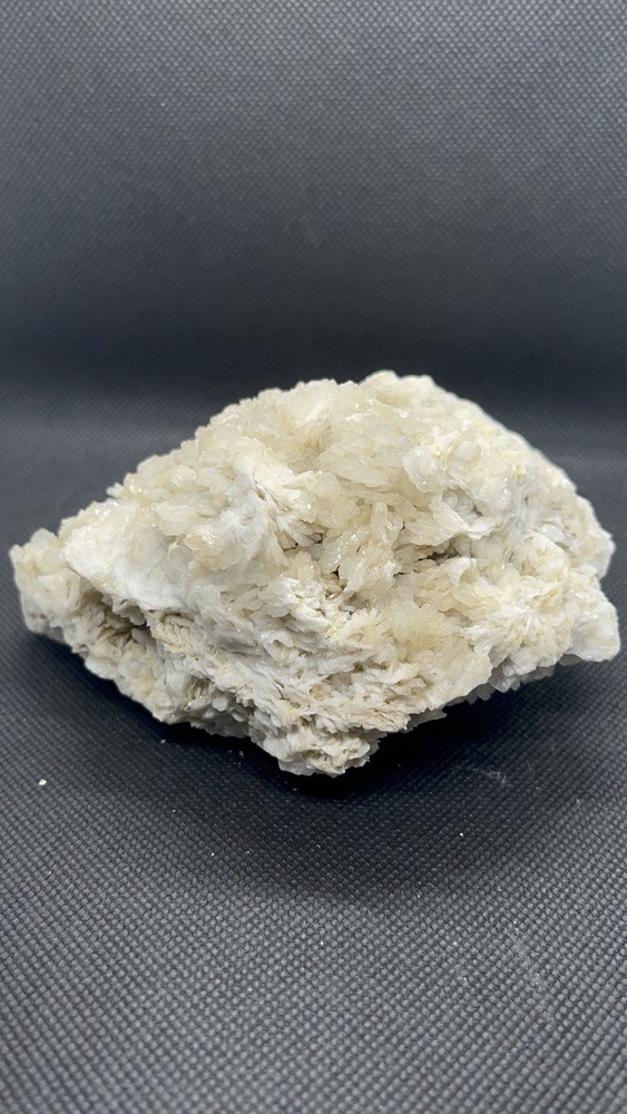 Large Baryte - Fluorescent & Phosphorescent
