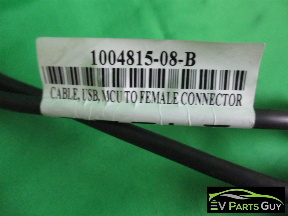 Tesla Model S 2012-2016 - FRONT OUTLET USB CABLE - 1004815-08-B