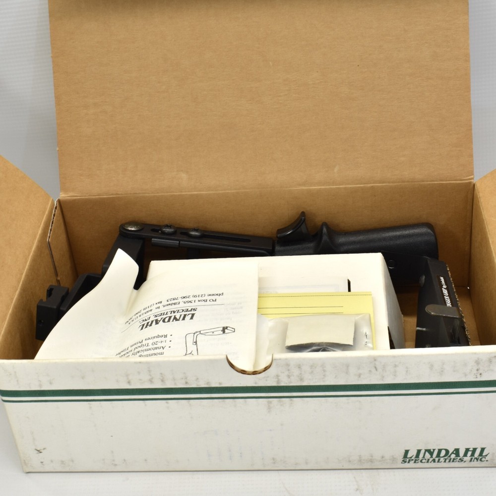 Lindahl Trigger Grip Flash Bracket System 6x4.5 NOS