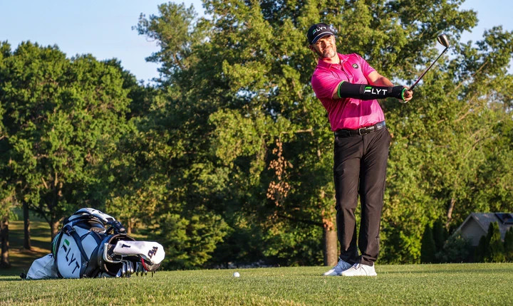 FLYTGolf "Chipping Sleeve" .... Control that swing increase your accuracy!