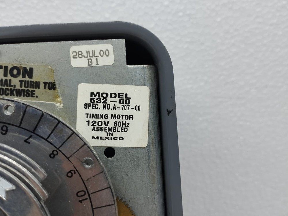 PARAGON 632-00 Defrost Control Timer 10A 120VAC USED