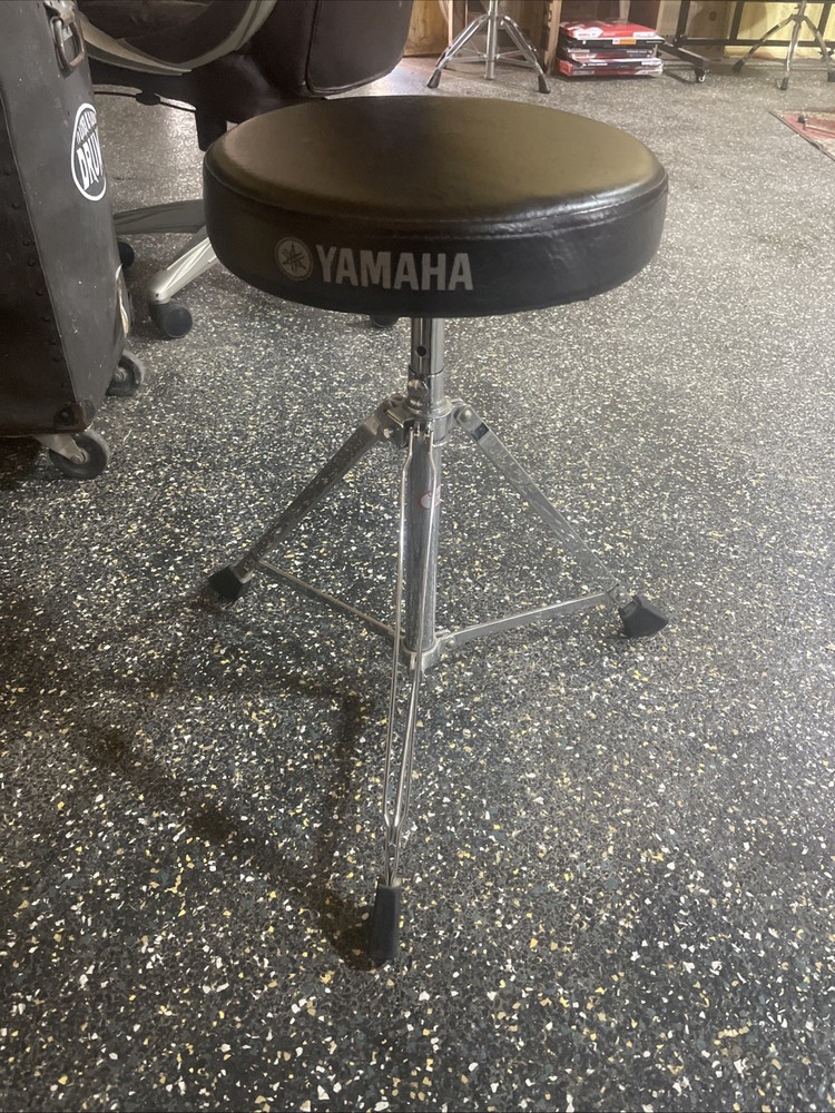 Yamaha Drum Throne Seat With Double Braced Space Percussion Base