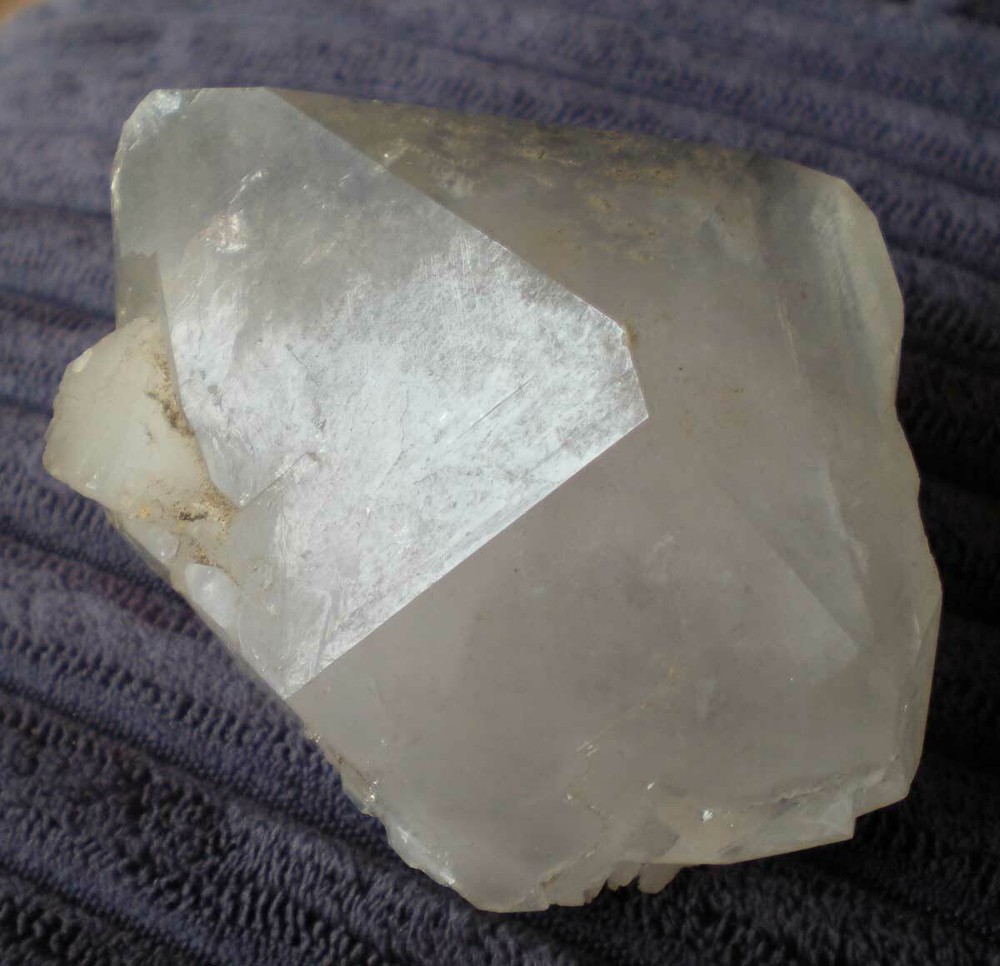 Clear Quartz Crystal - Double Terminated xt211