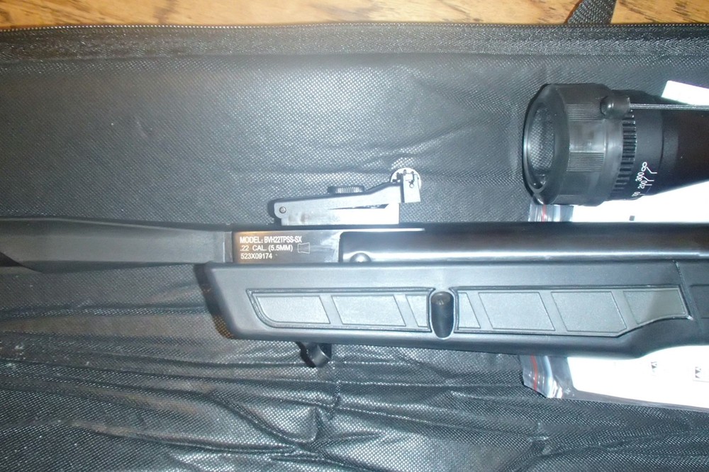 Benjamin Vaperizer .22 Break barrel Pellet gun with 3-9x40 scope