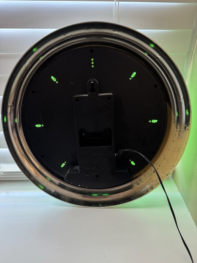 John Deere Nothing Runs Like A Deere Neon Lighted Clock neon WORKS-clock Doesnt