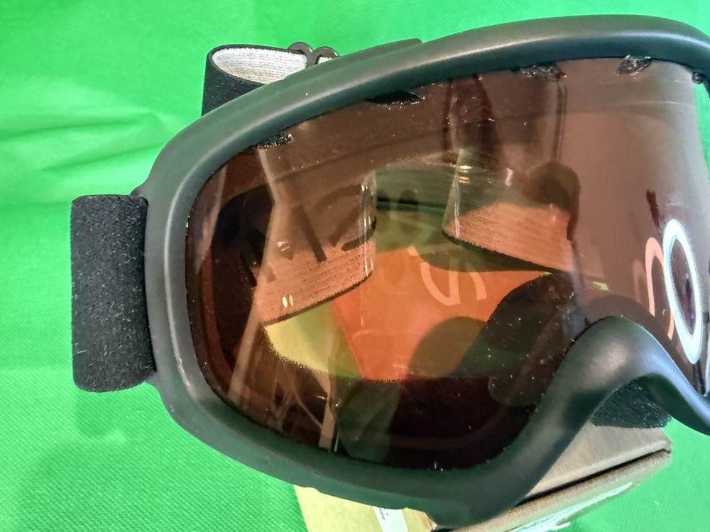 Smith Gambler YOUTH Fit: Small/Medium Snow Goggles