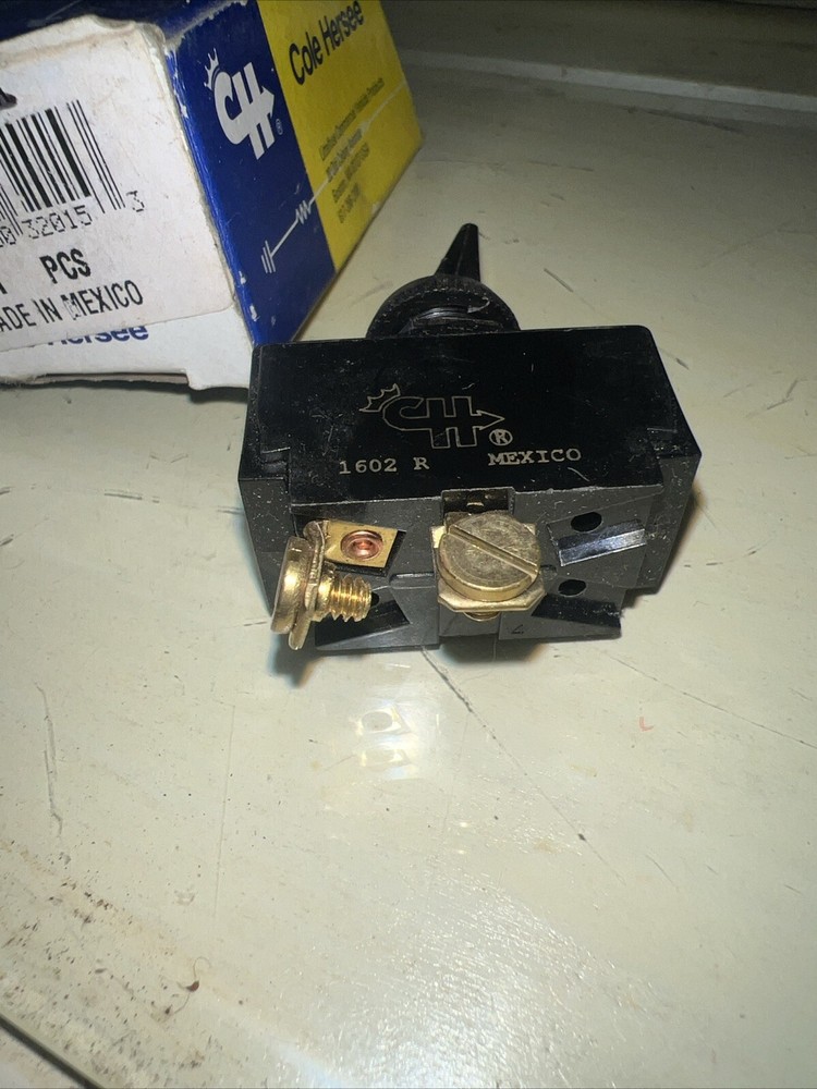 Cole Hersee 54100-01-BX SPST Toggle Switch