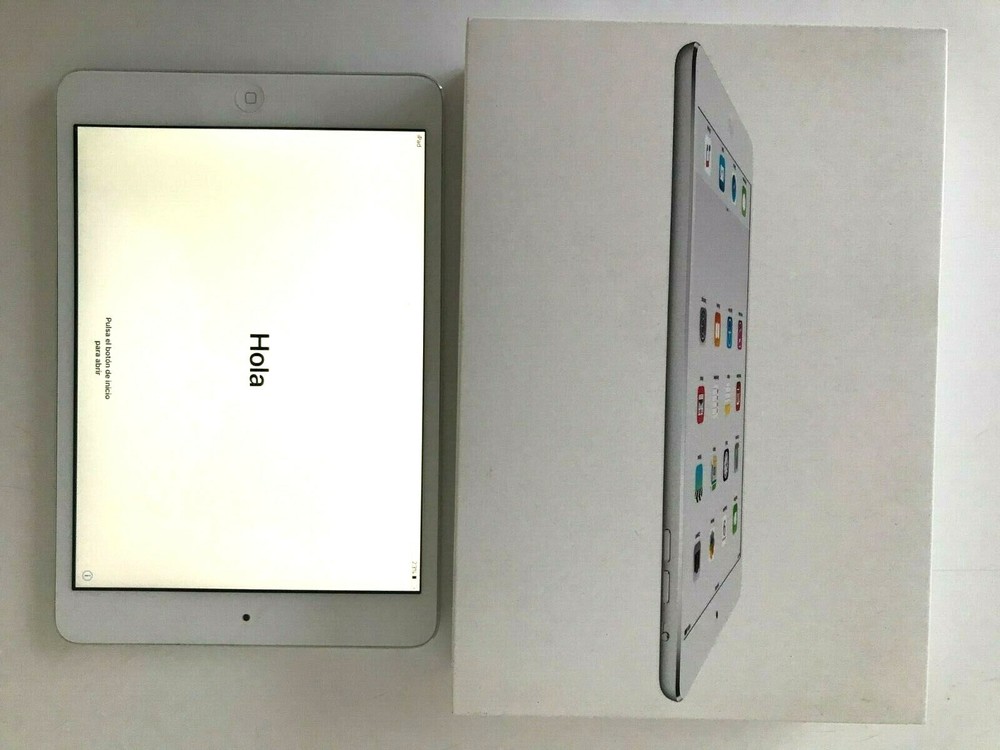 Apple Ipad Mini 2 32 GB WiFi. Silver. Pre-owned. Great Condition.