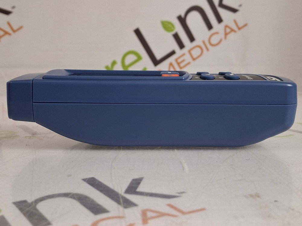 Reed Instruments R8100SD Data Logging Light Meter