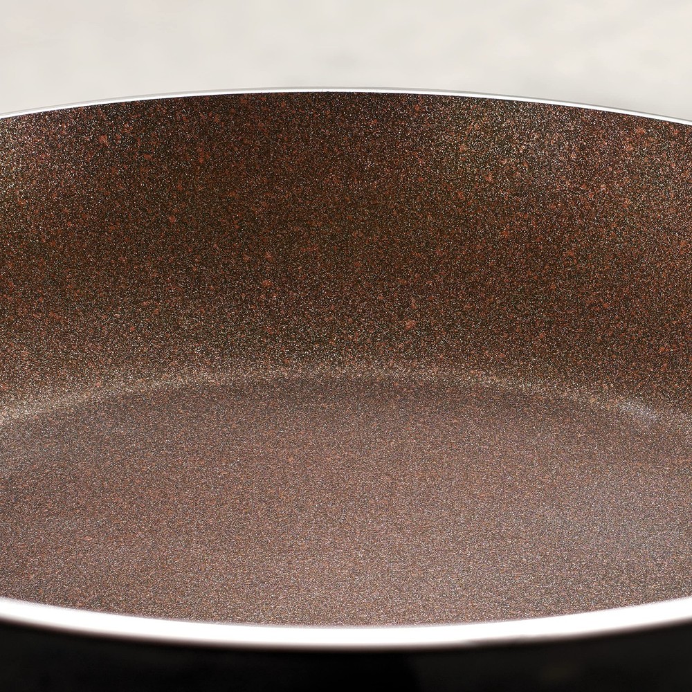 Pots & Pans (SAUTE PAN, 5.5-Quart)