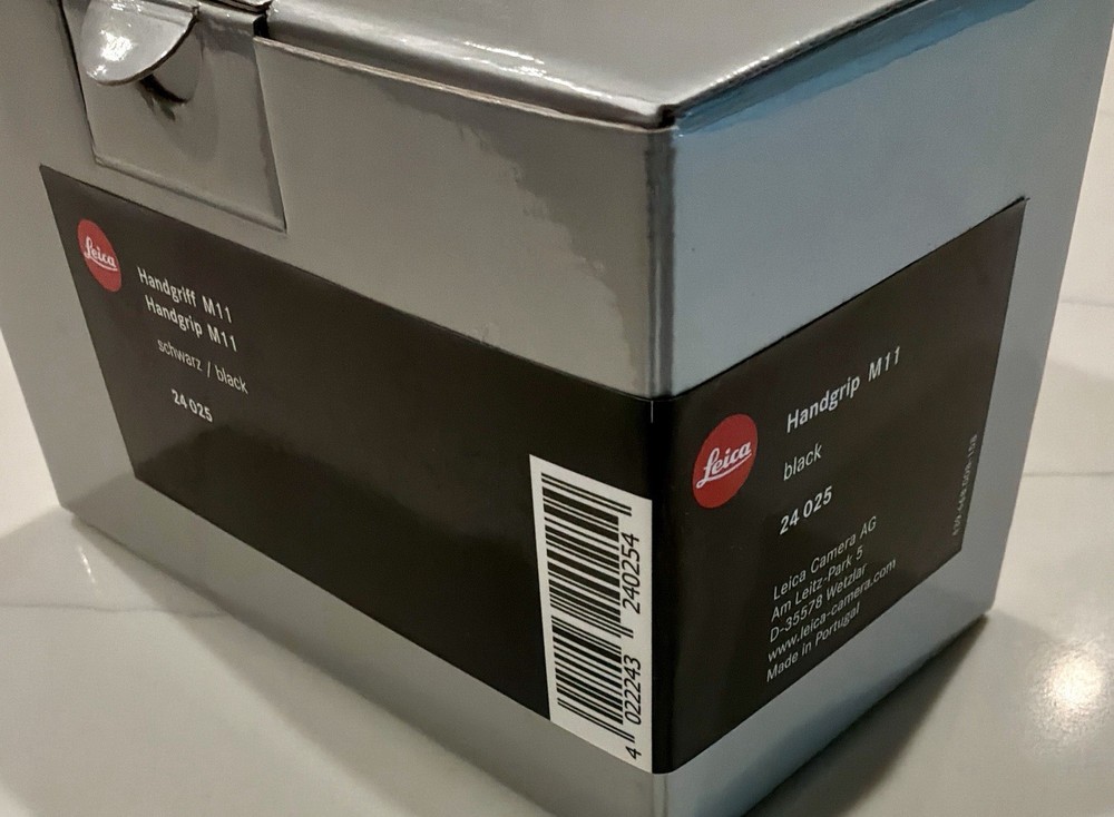 Leica Handgrip M11 #24025 - Boxed - Excellent