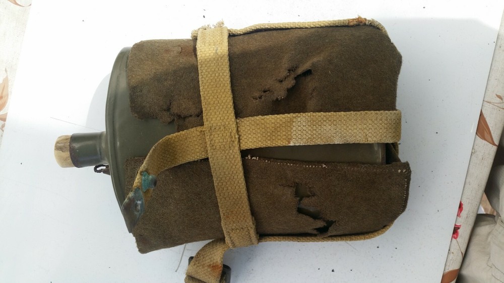 VINTAGE MILITARY CANTEEN WATER BOTTLE KETTLE