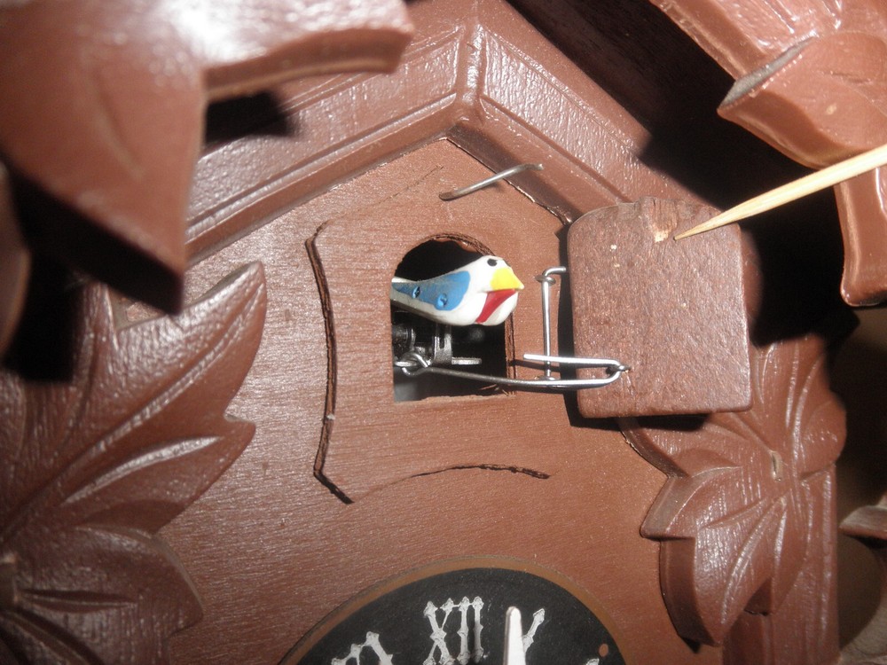 Cuckoo Clock German Cuckoo Co. Plastic frame working Cuckoo Co. 1 Day CK3066