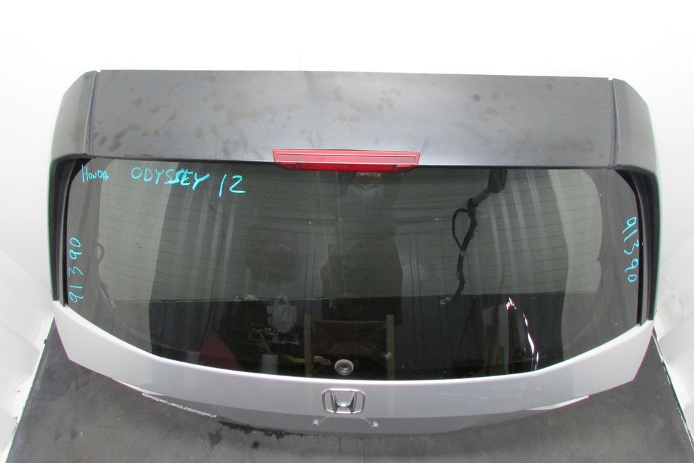 2011-2013 HONDA ODYSSEY Tailgate Shell OEM 91390