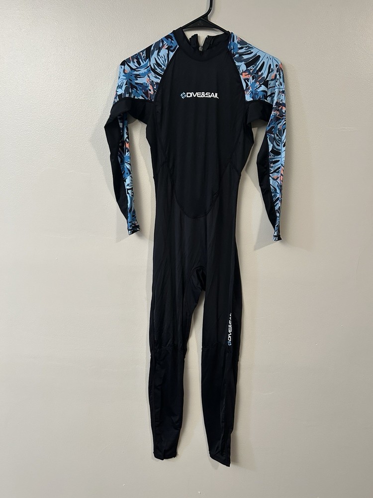 NWT Unisex Dive & Sail Wetsuit Size Medium
