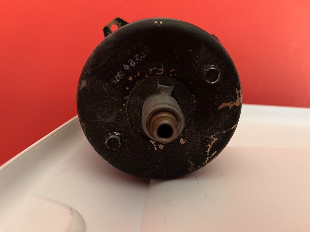 Beechcraft - Tachometer