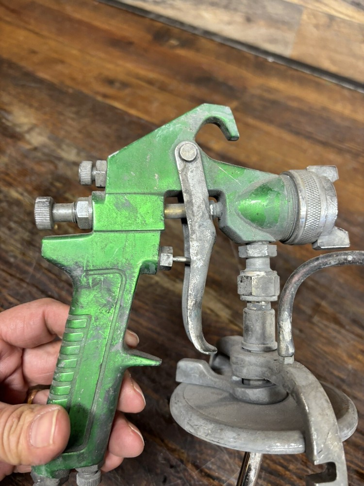 MP 4009 spray paint gun