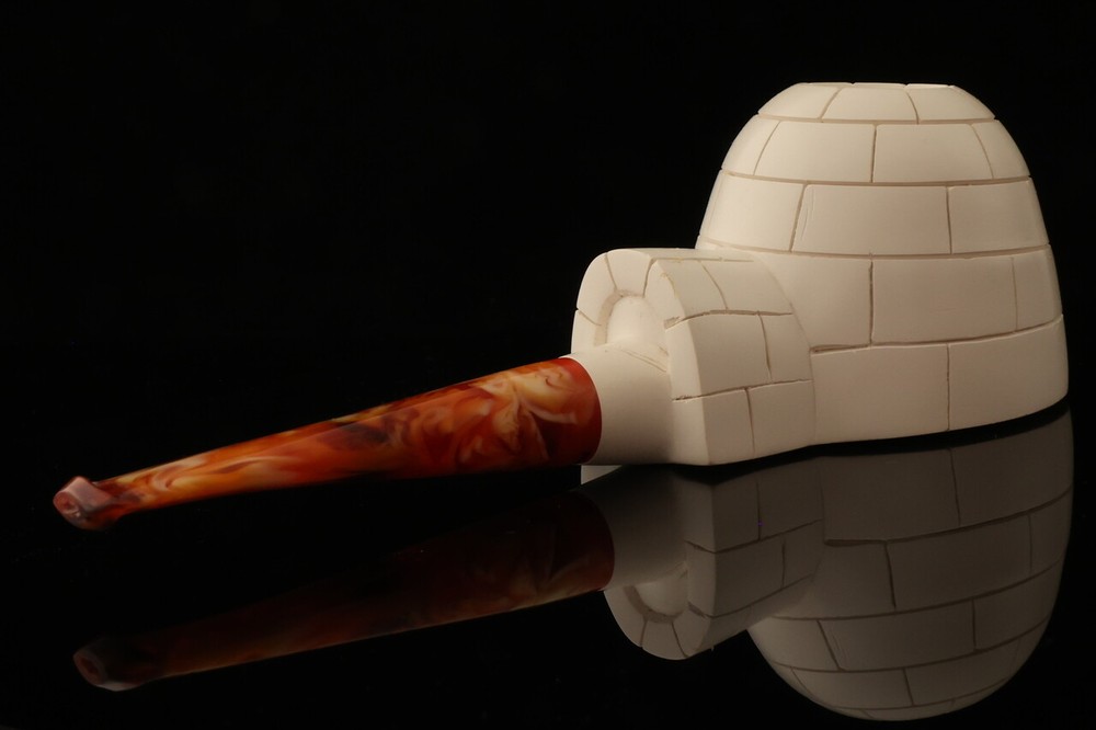 Igloo Block Meerschaum Pipe with custom case 13788
