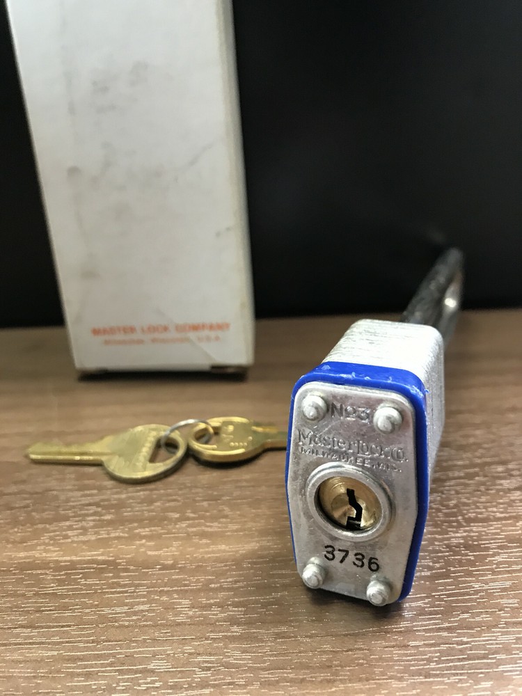 Master Lock 3LP KD Padlock with extended shackle...NOS