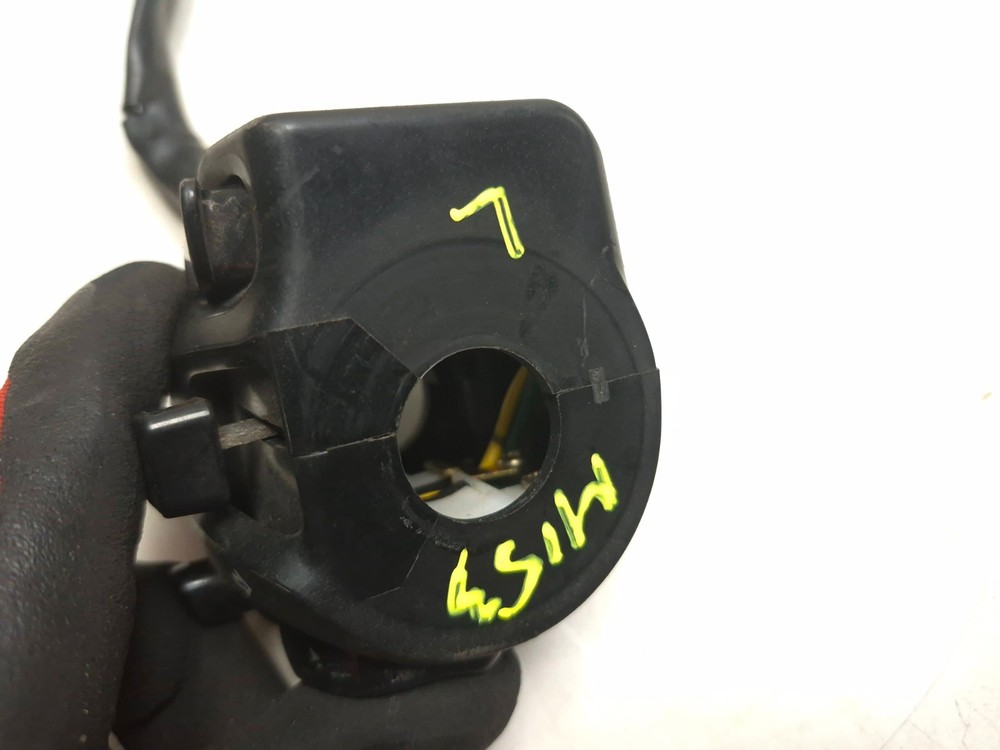 2004 Yamaha FZ6 S Left Handlebar Switch OEM