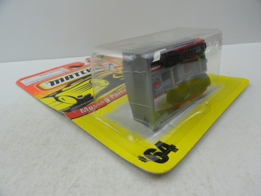 1997 Matchbox #64 Bulldozer (Red)
