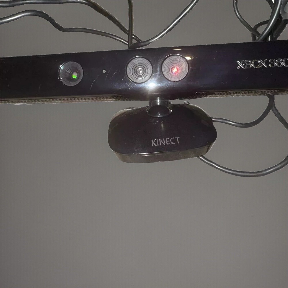 Microsoft 1414 Xbox 360 Kinect Sensor