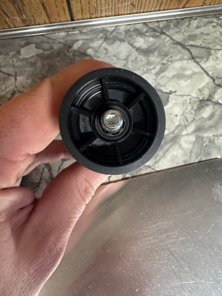 Wal-Board Aluminum Soft Grip Hawk -Mortar Board Holder