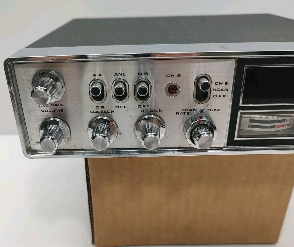 Royce CB 611 - 40 Channel Base Transceiver/Radio D