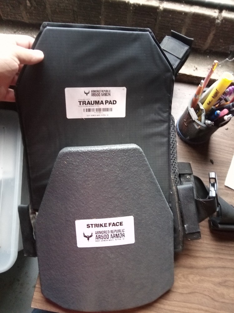 ar500 body armor plate and carrier