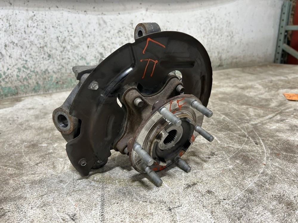 2022 FORD BRONCO Driver Left Side Front Spindle Knuckle OEM