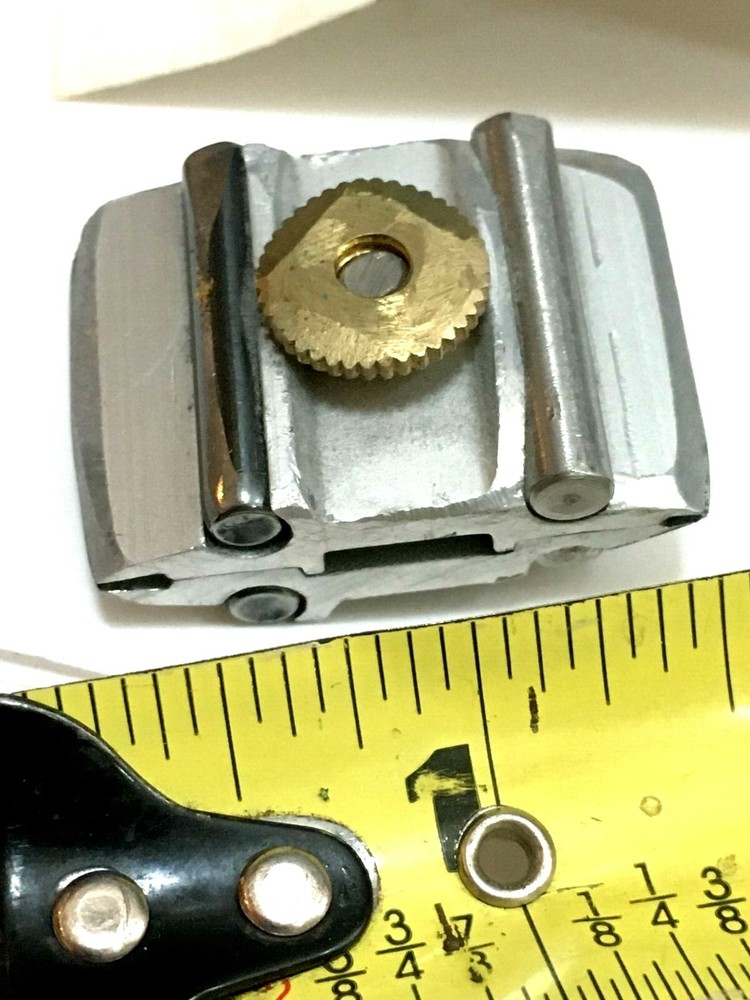 HALL's PRO EDGE HONE CLAMP