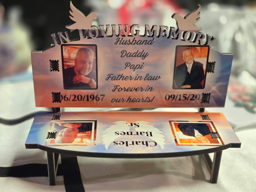 Memorial bench